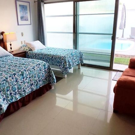 Casa Abril Cozzy Suites Cancún Exterior foto